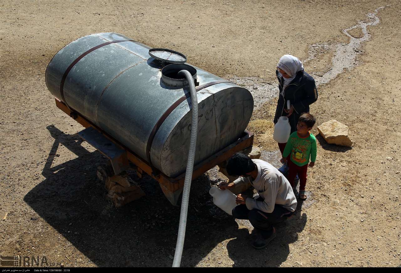 آبرسانی سیار به روستای سلطان آباد قروه در استان کردستان 7