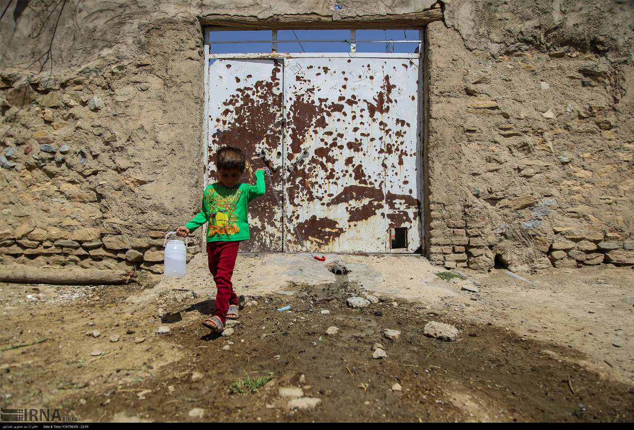 آبرسانی سیار به روستای سلطان آباد قروه در استان کردستان 20