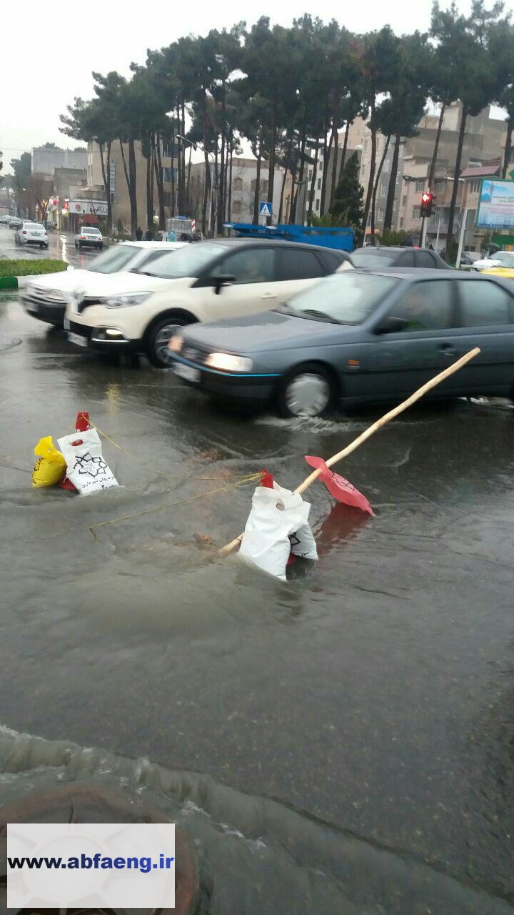 گرفتگی خط انتقال فاضلاب ۱۸۰۰ شهید رجایی 5