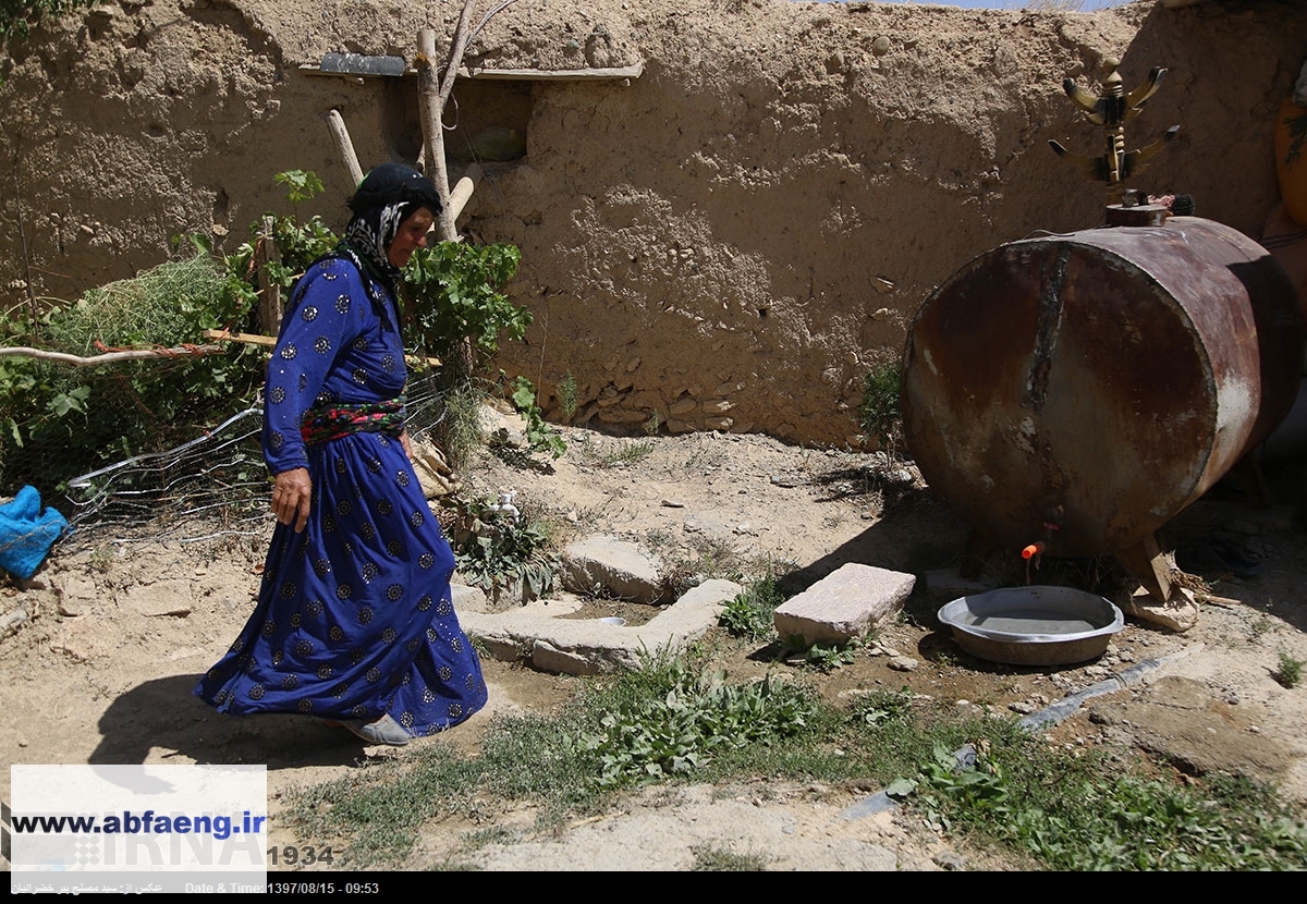 آب‌رسانی سیار به روستای آغه جری  11