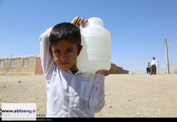 آب‌رسانی سیار به روستای آغه جری